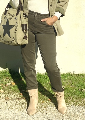 Jean mom Marcus kaki