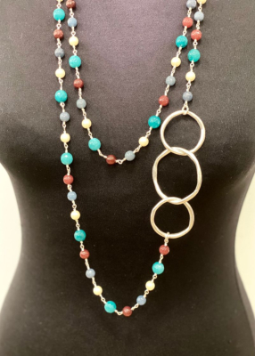 Sautoir de perles, 3 anneaux  