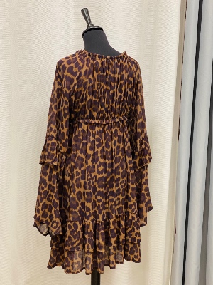 Robe Leo CAPSULE