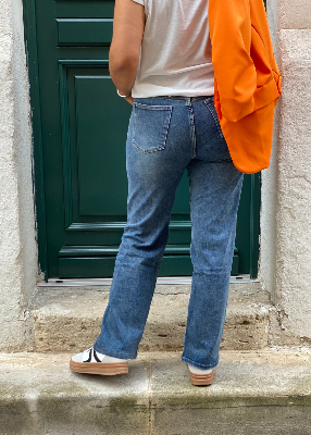 Jean large Alison