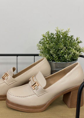 Mocassins  talon beige 