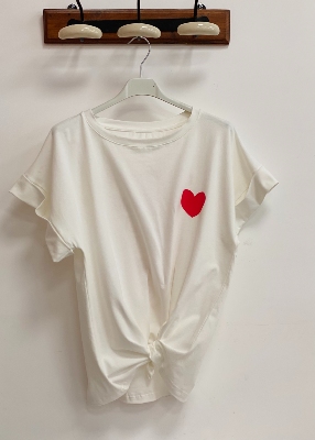 Tee-shirt Coeur defile
