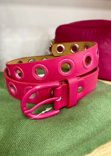 Ceinture à œillets fuchsia 