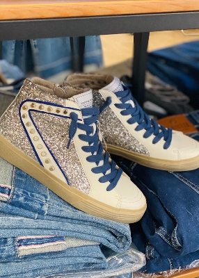 Baskets montante defile