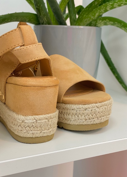 espadrilles compensées ouvertes