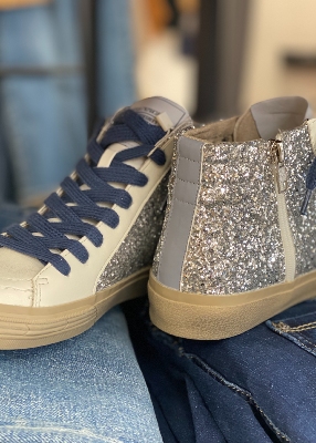 Baskets montante defile