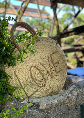 Panier rond modèle "Love"