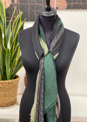 Foulard  imprimé modèle Austin 