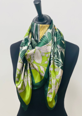 Foulard carre soyeux Mel 