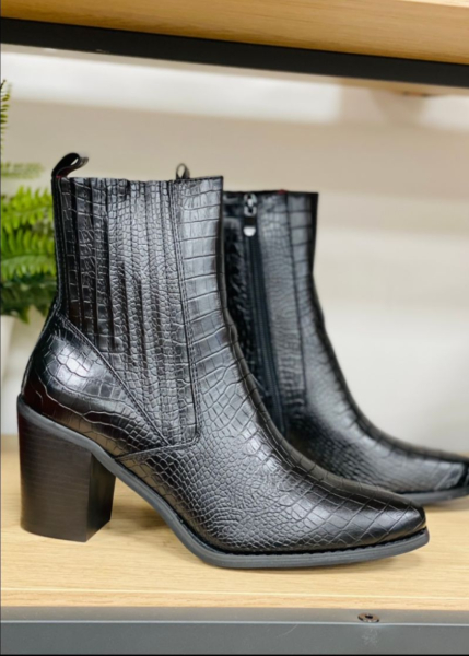 Bottines effet croco