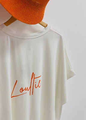 Top Loultie original defile