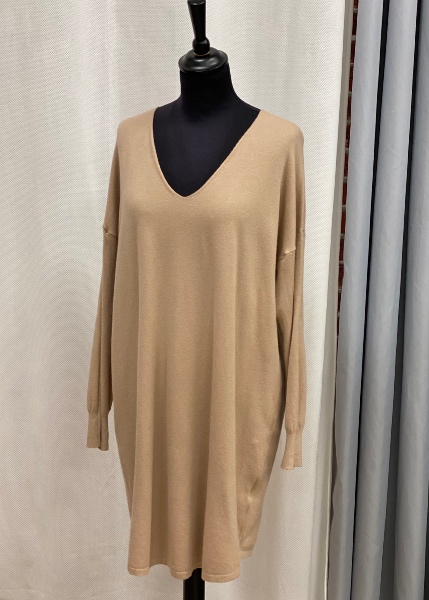 Robe pull CAPSULE