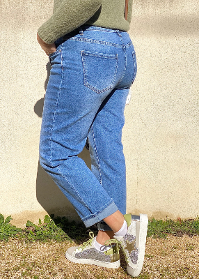 Jean Mom Noah