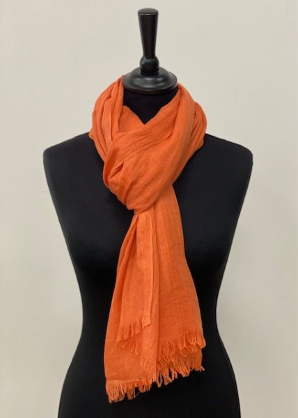 Foulard uni modèle finesse
