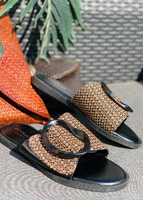 Mules plates anneau noir
