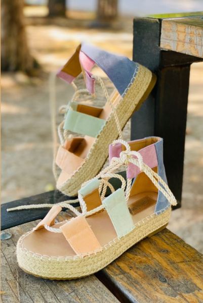 Sandales colorées  